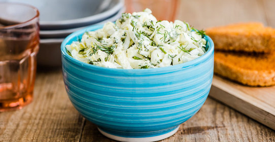 Салат из капусты с укропом
