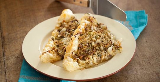 Пирог из молодой капусты