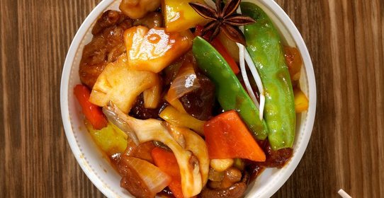 Свинина в кисло-сладком соусе