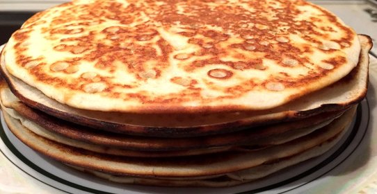 Воздушные тонкие блины на молоке