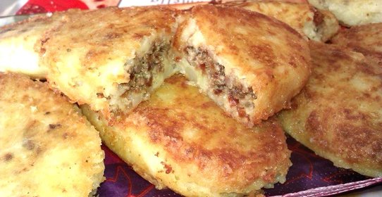 Картофельные пирожки с печенкой