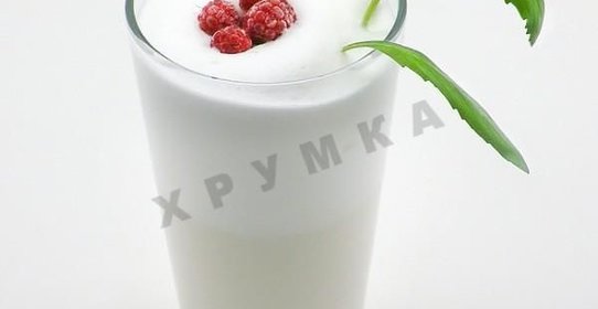 Молочный коктейль с кленовым сиропом