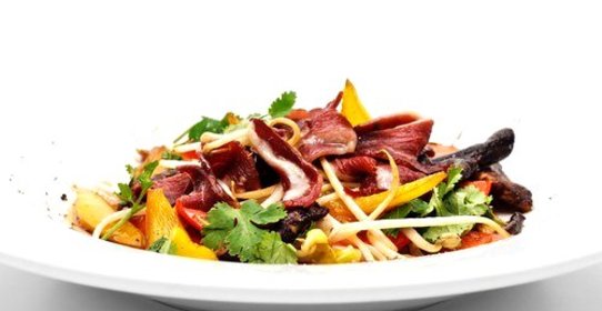 Грибной салат с апельсинами