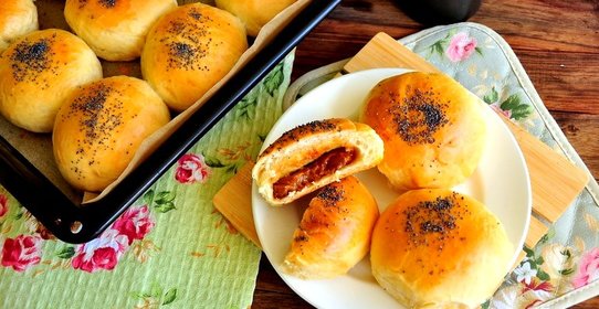 Булочки со сгущёнкой варёной