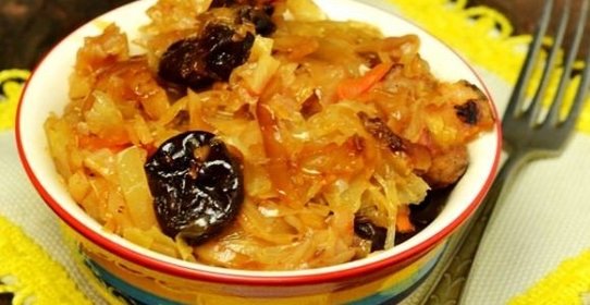 Солянка с мясом в мультиварке