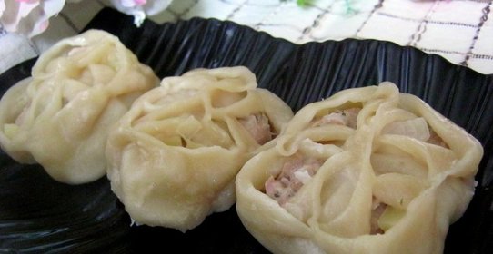 Манты с мясом и картофелем