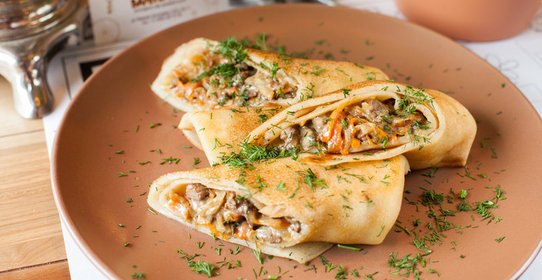 Блины с куриной печенью и морковью