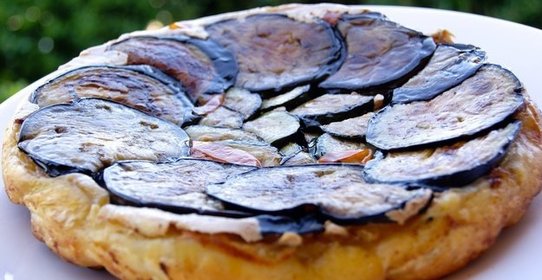 Слоеный пирог с овощами и рикоттой