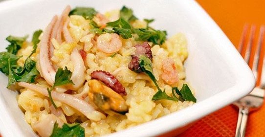 Ризотто с коктейлем из морепродуктов
