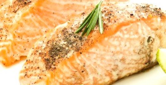 Филе лосося в медово-лаймовом маринаде