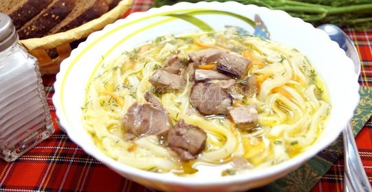 Лапша с куриной печенью