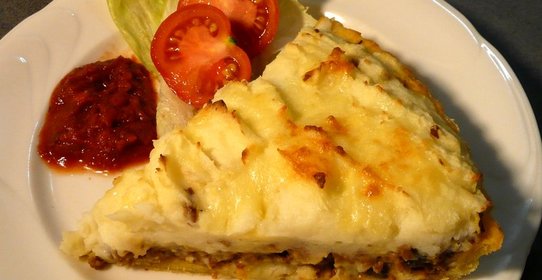 Картошка с фаршем в мультиварке