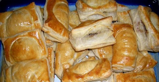 Пирожки с фаршем и рисом