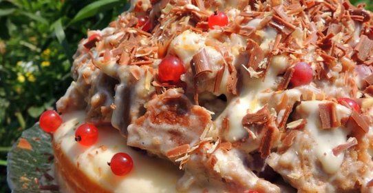 Торт 3 ягодки для дочки