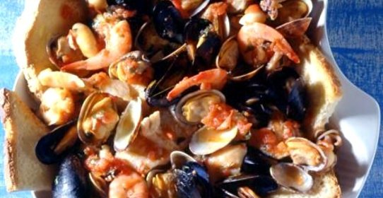 Суп из морепродуктов (Cacciucco alla livornese)