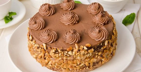 Торт Сникерс