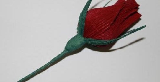 Бутоны роз из конфет