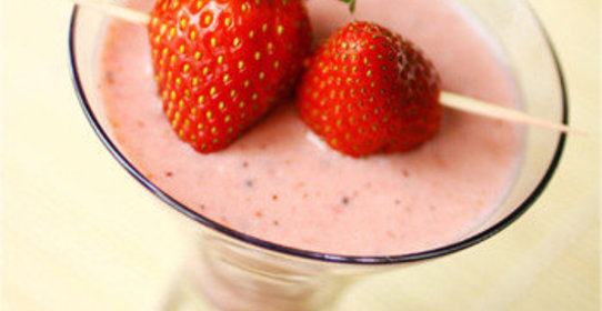 Клубнично–йогуртовый smoothie (смузи)