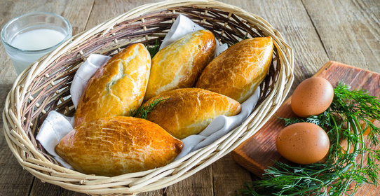 Пирожки с укропом и яйцом