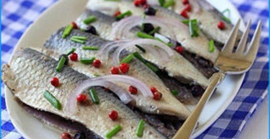 Маринованные сардины