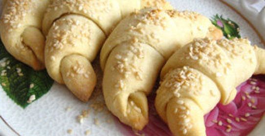 Рогалики с йогуртом и фетой