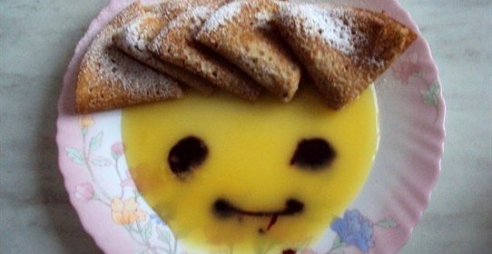 Ореховые блины с апельсиновым соусом