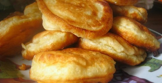 Пышные оладьи на кефире и минеральной воде