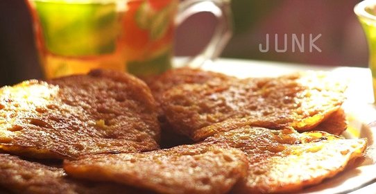 Манные оладьи с куркумой