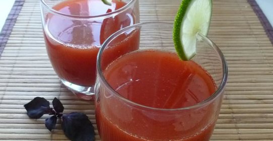 Томатный сок с эстрагоном