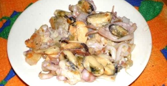 Жареный морской коктейль