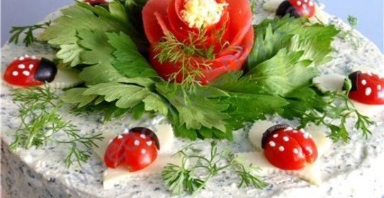 Хлебный торт на день рождения