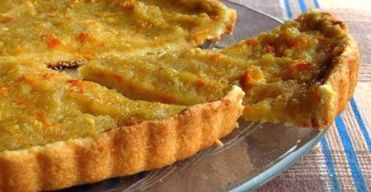 Медовый пирог с грейпфрутом и ананасом