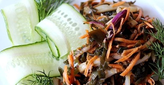 Салат из кальмаров и морской капусты