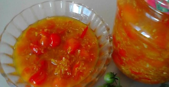 Джем с томатами черри, чили и лимонами