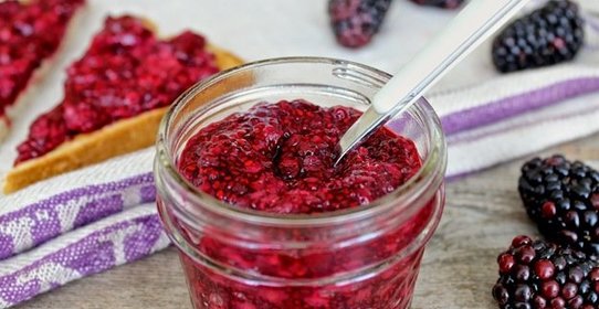 Ежевичный джем с семенами чиа