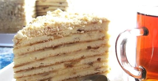 Пирог на сковороде сладкий