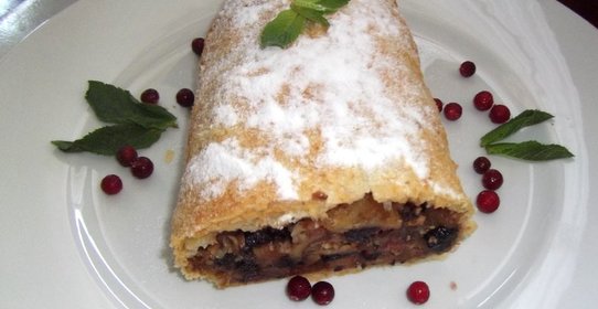 Венский штрудель с яблоками