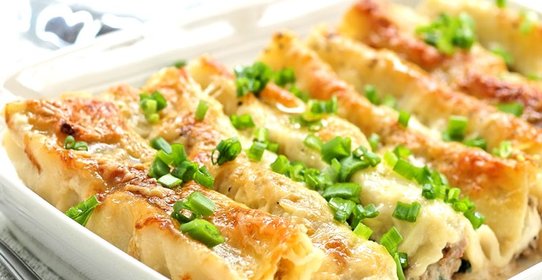 Каннеллони с курицей и грибами