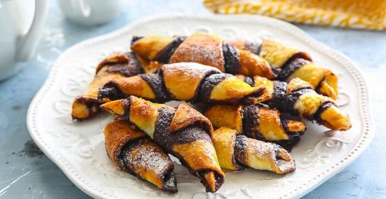 Рогалики с начинкой из какао