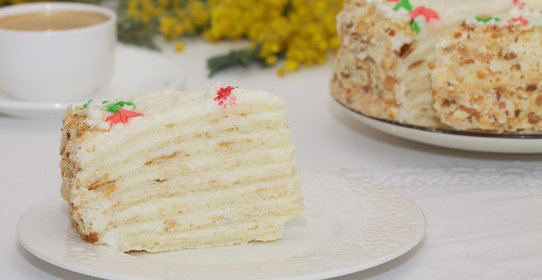 Курица, тушенная с грецкими орехами