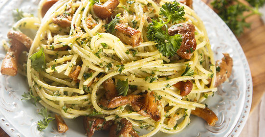 Спагетти с лисичками