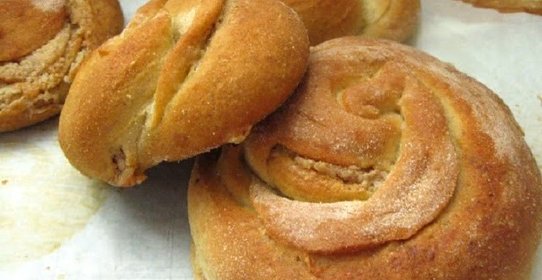 Постные булочки с корицей