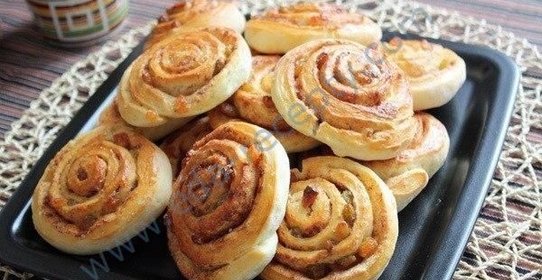 плюшки с корицей и сахаром завиванцы