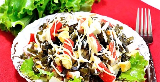 Салат с морской капустой