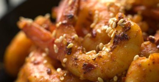 Креветки в апельсиновой глазури и кунжуте