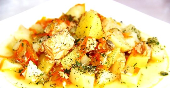 Картофель с консервированной горбушей