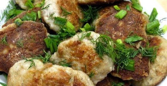 Котлеты из щуки в мультиварке