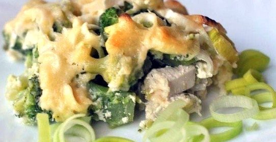 Филе индейки с брокколи в сливочном соусе