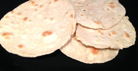 Пресные пшеничные лепешки