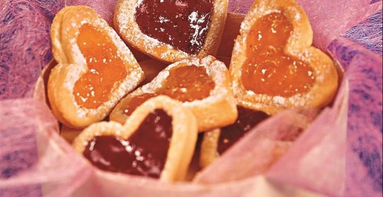 Печенье-сердечки с джемом